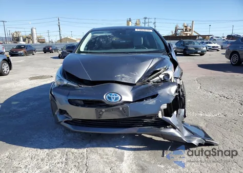 2017 Toyota Prius z USA, uszkodzony, nr VIN JTDKARFU4H3049751